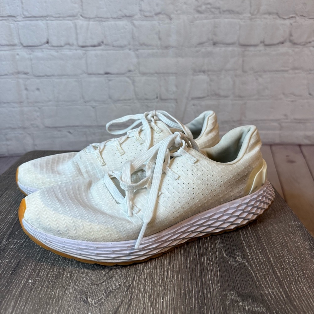 NOBULL White Cream Athletic Running Shoes with Gum Toe
